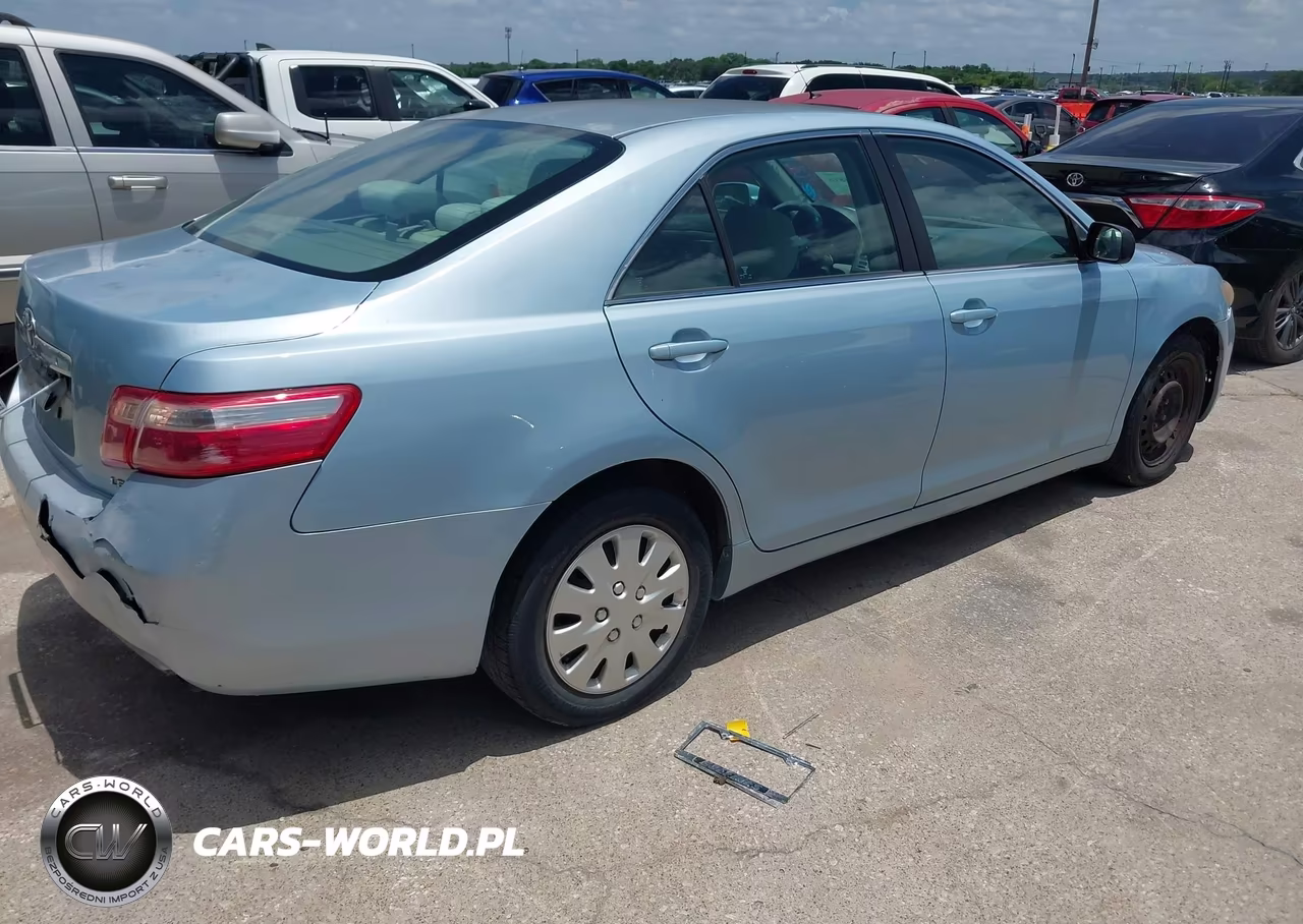 2009 Toyota Camry Le VIN:4T1BE46K39U852824 - 4