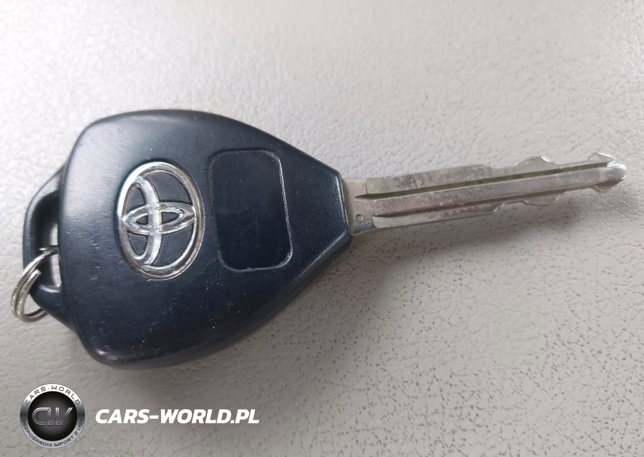 2010 Toyota Camry Le VIN:4T4BF3EK6AR056815 - 11