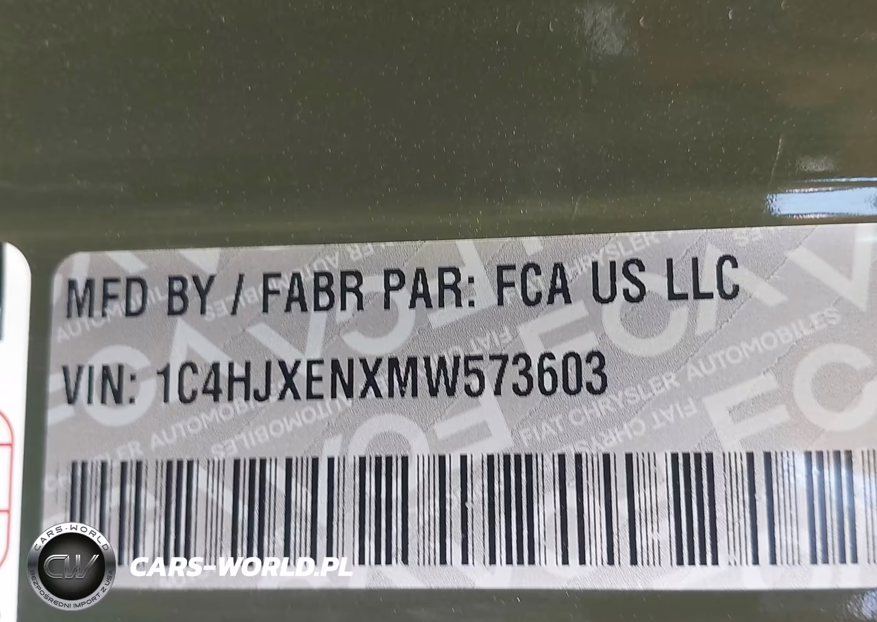 2021 Jeep Wrangler Unlimited Sahara VIN:1C4HJXENXMW573603 - 9