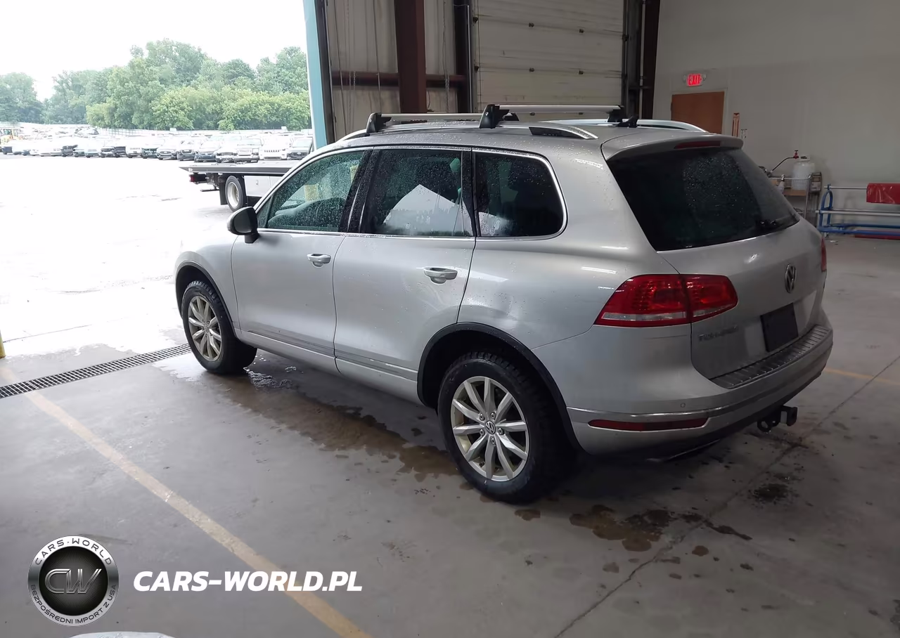 2016 Volkswagen Touareg Vr6 Sport VIN:WVGEF9BP2GD004200 - 3