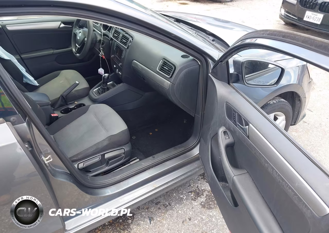 2018 Volkswagen Jetta 1.4T S VIN:3VW2B7AJ8JM233879 - 5