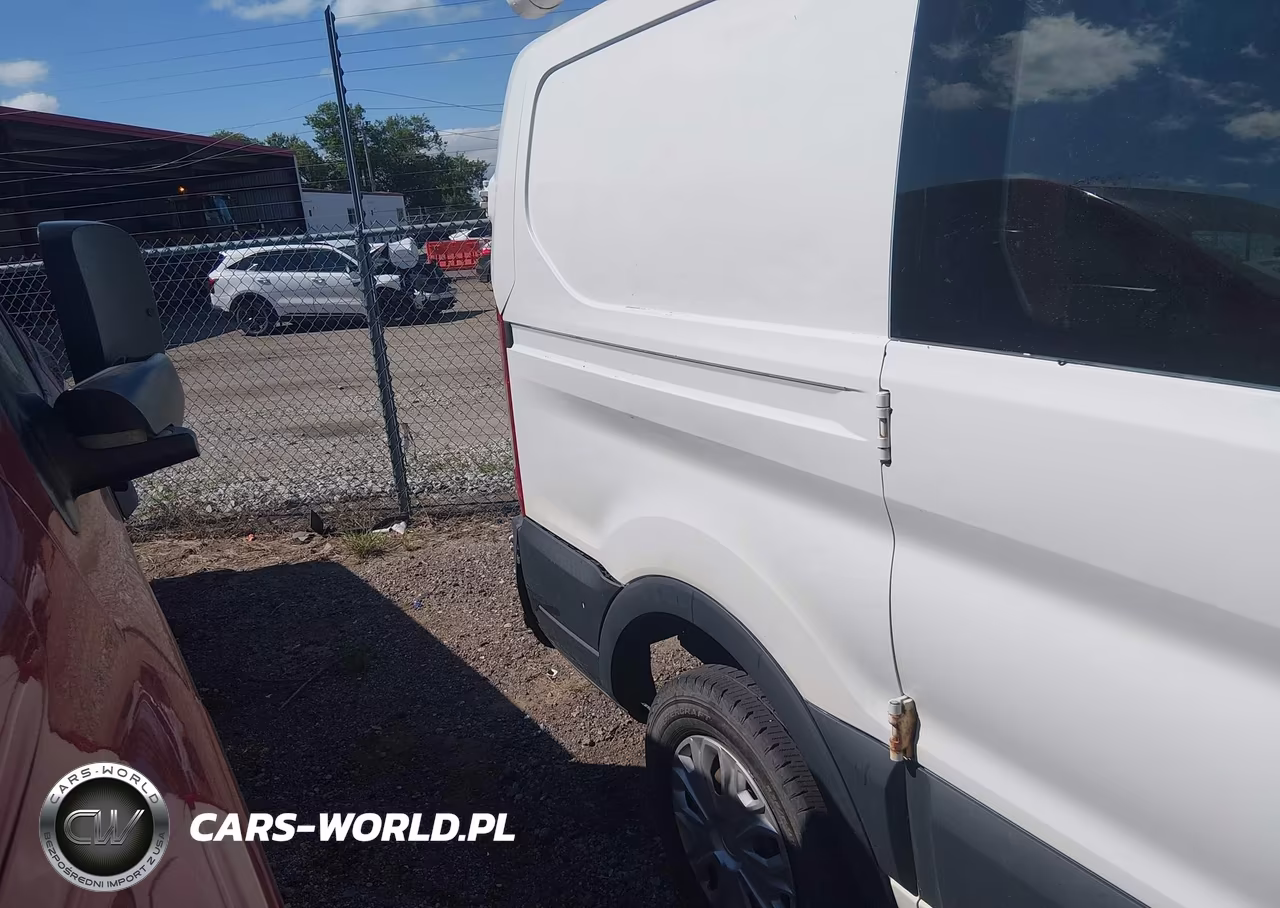 2015 Ford Transit-250 VIN:1FTNR1ZMXFKB02734 - 12