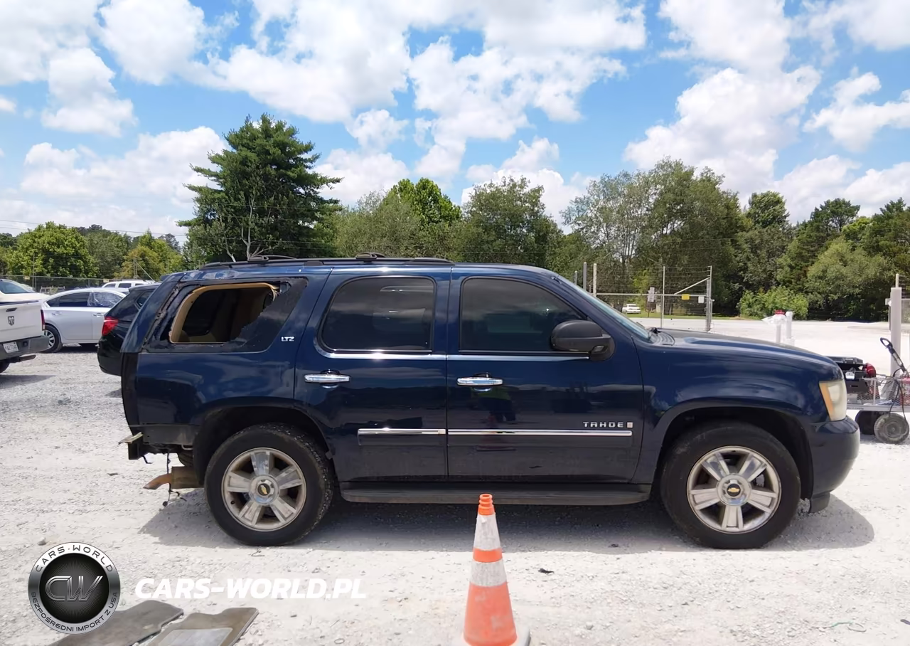 2009 Chevrolet Tahoe Ltz VIN:1GNFC33049R288412 - 13
