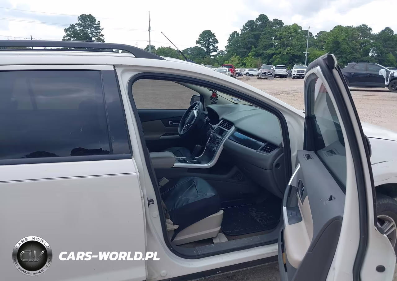 2013 Ford Edge Se VIN:2FMDK3GCXDBA79805 - 5