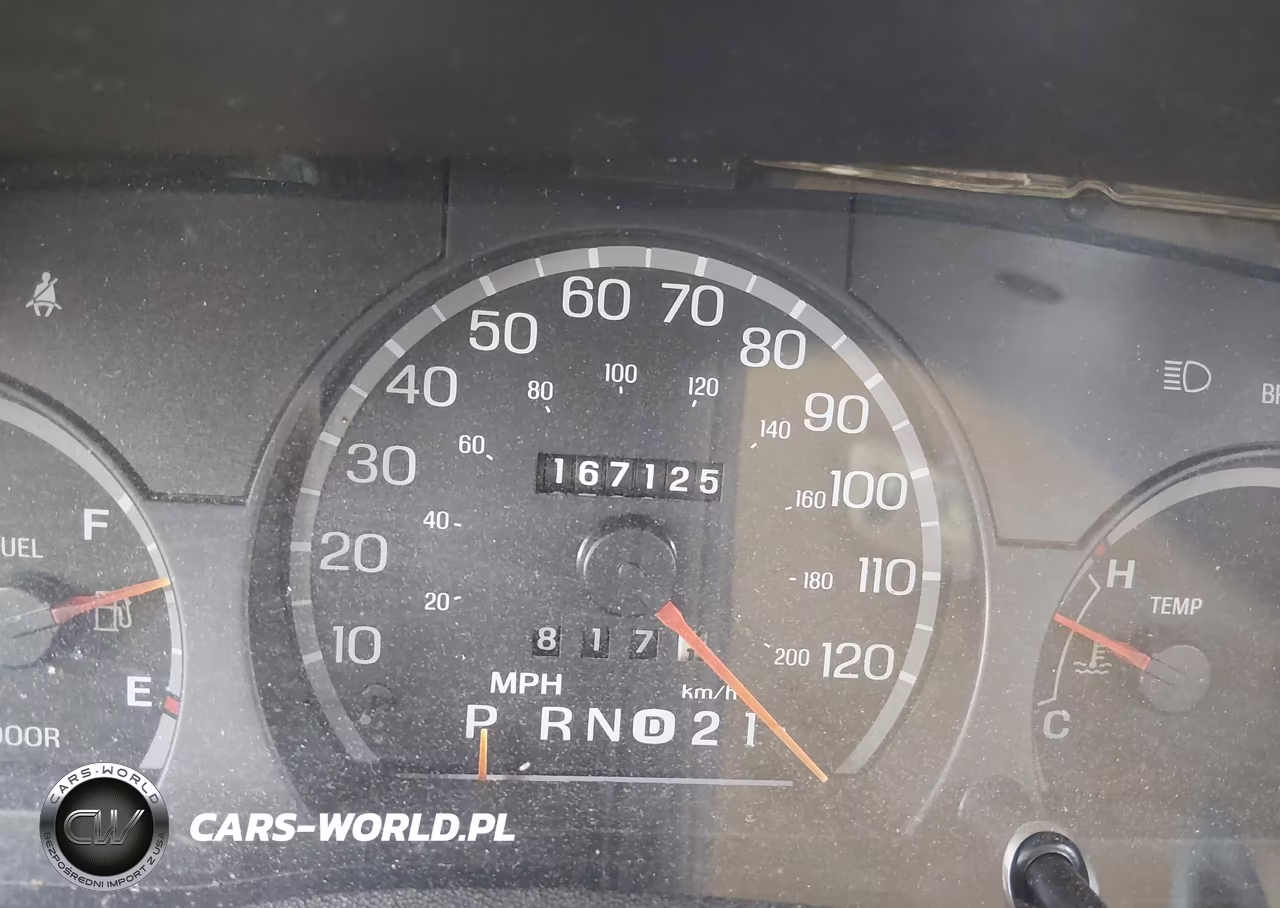 1999 Ford Crown Victoria Lx VIN:2FAFP74W4XX136386 - 15