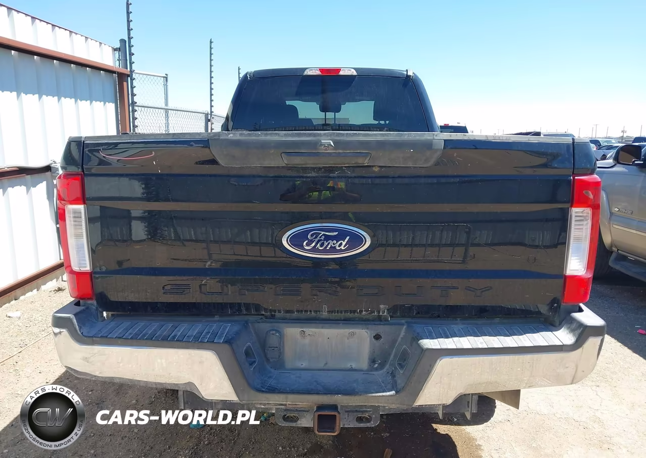 2018 Ford F-250 Xl VIN:1FT7W2BT9JEB35255 - 16