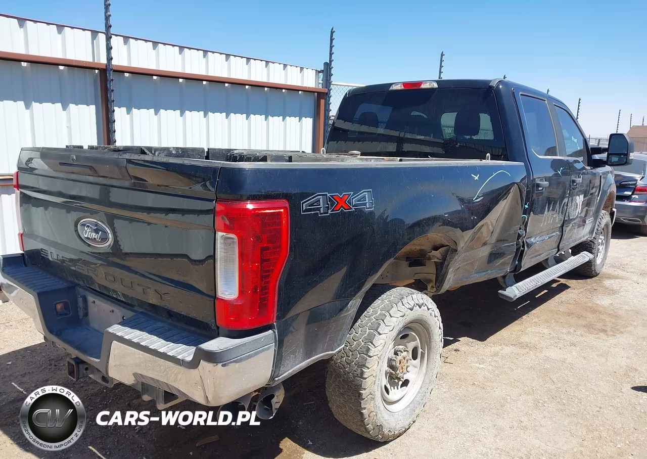 2018 Ford F-250 Xl VIN:1FT7W2BT9JEB35255 - 4