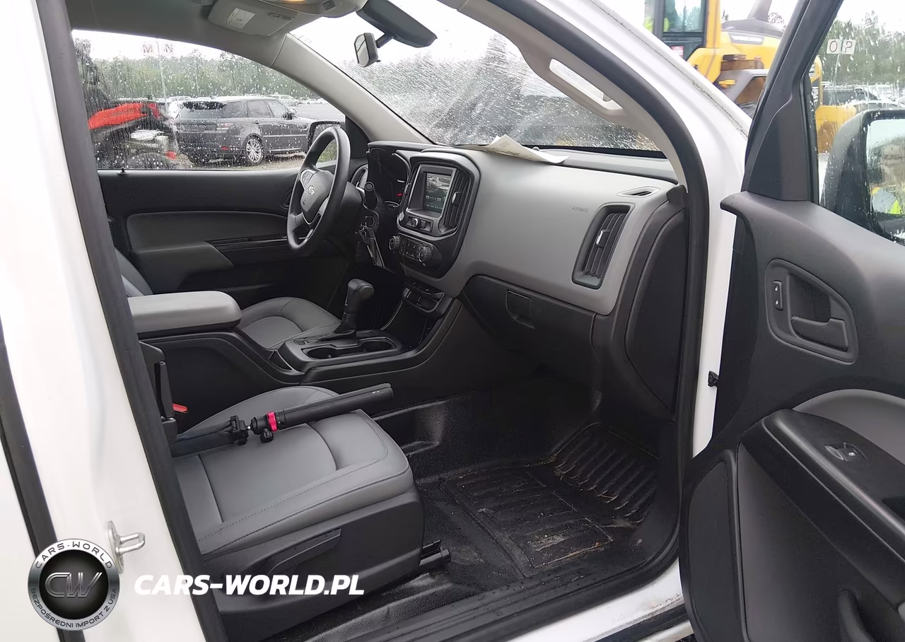 2018 Chevrolet Colorado 2Wd Work Truck VIN:1GCHSBEAXJ1250013 - 5