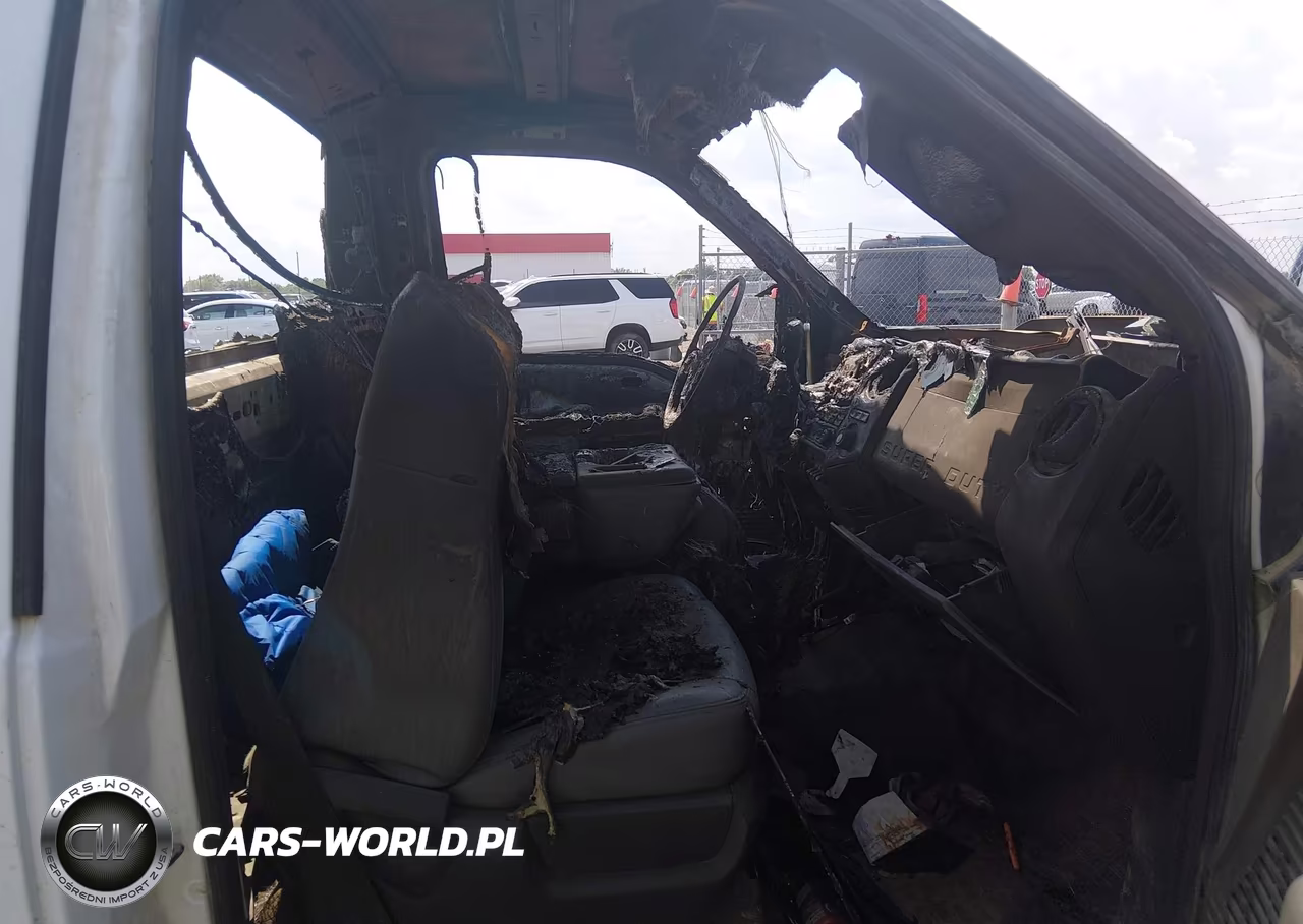 2016 Ford F-350 Chassis Xl-Xlt VIN:1FDRF3F62GED11683 - 5