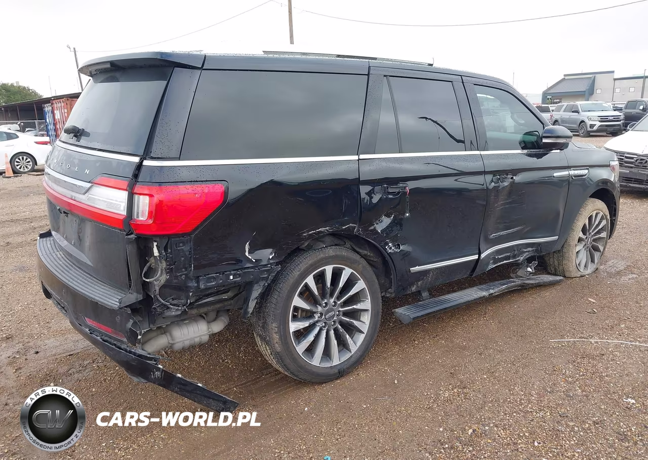 2019 Lincoln Navigator Select VIN:5LMJJ2HT6KEL05853 - 4