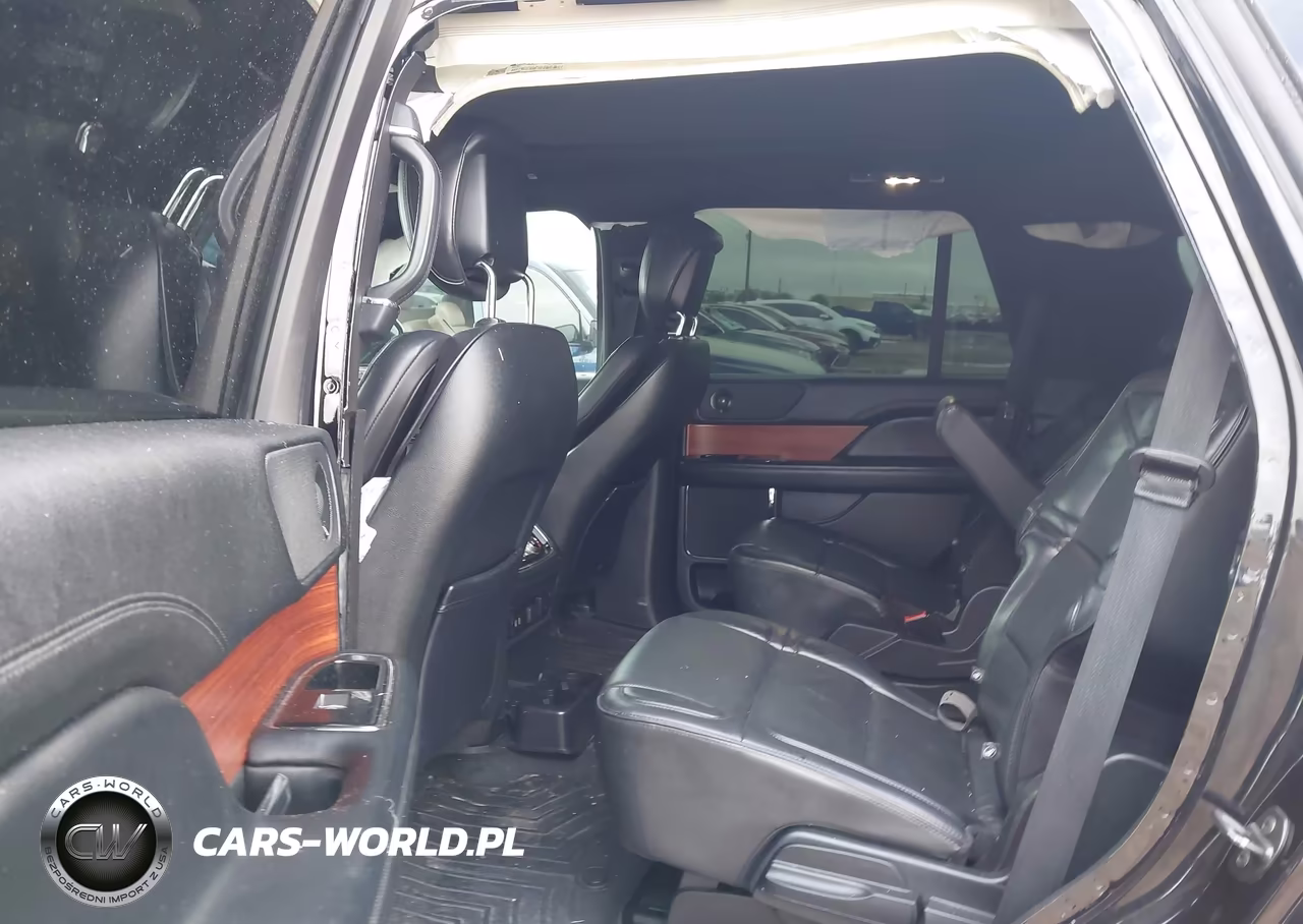 2019 Lincoln Navigator Select VIN:5LMJJ2HT6KEL05853 - 8