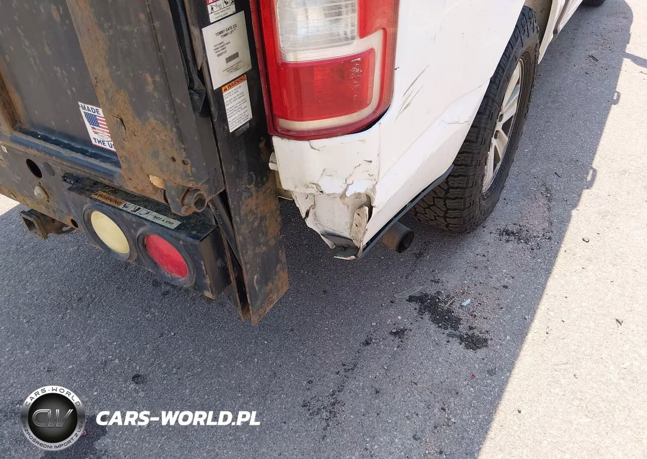 2018 Ford F-150 Xl-Xlt VIN:1FTEW1EBXJKC87437 - 15