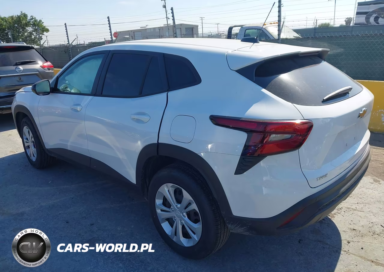 2026 Chevrolet Trax Fwd Ls VIN:KL77LFEP0TC101196 - 3