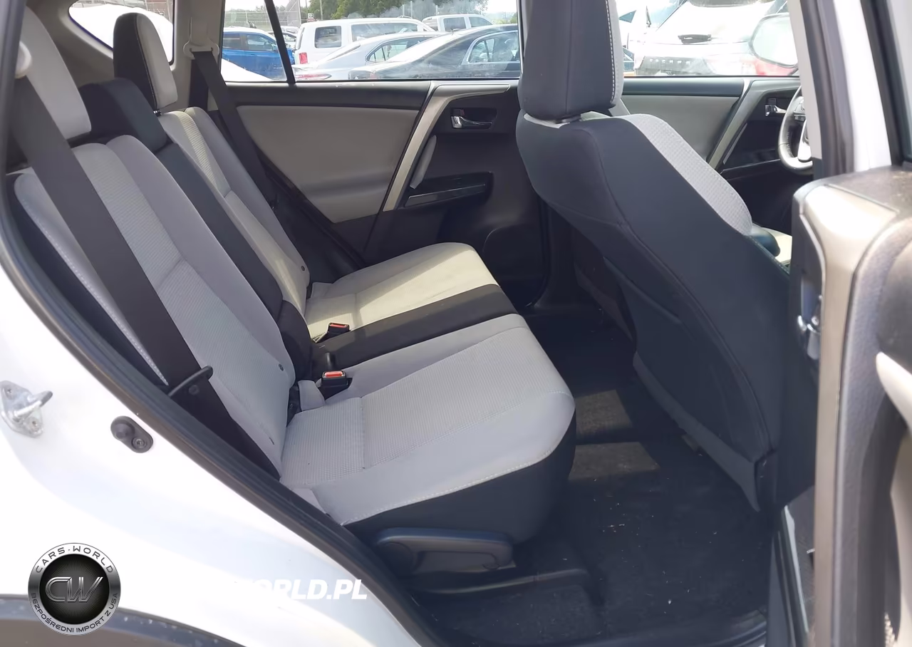 2018 Toyota Rav4 Adventure VIN:2T3RFREV9JW795108 - 8