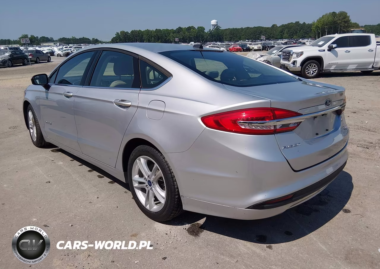 2018 Ford Fusion Hybrid S VIN:3FA6P0UU1JR254388 - 3