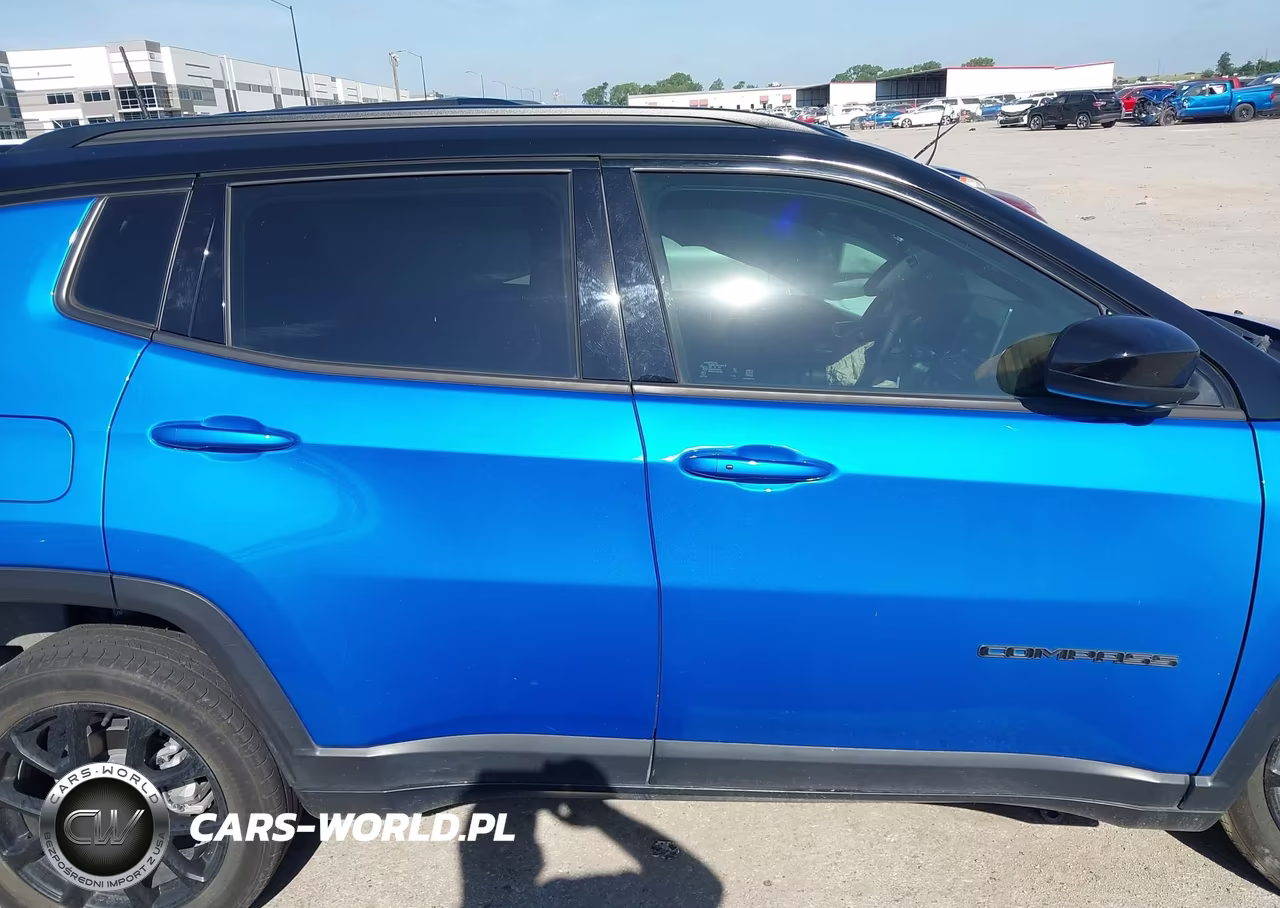 2024 Jeep Compass Latitude 4X4 VIN:3C4NJDBN3RT169920 - 13