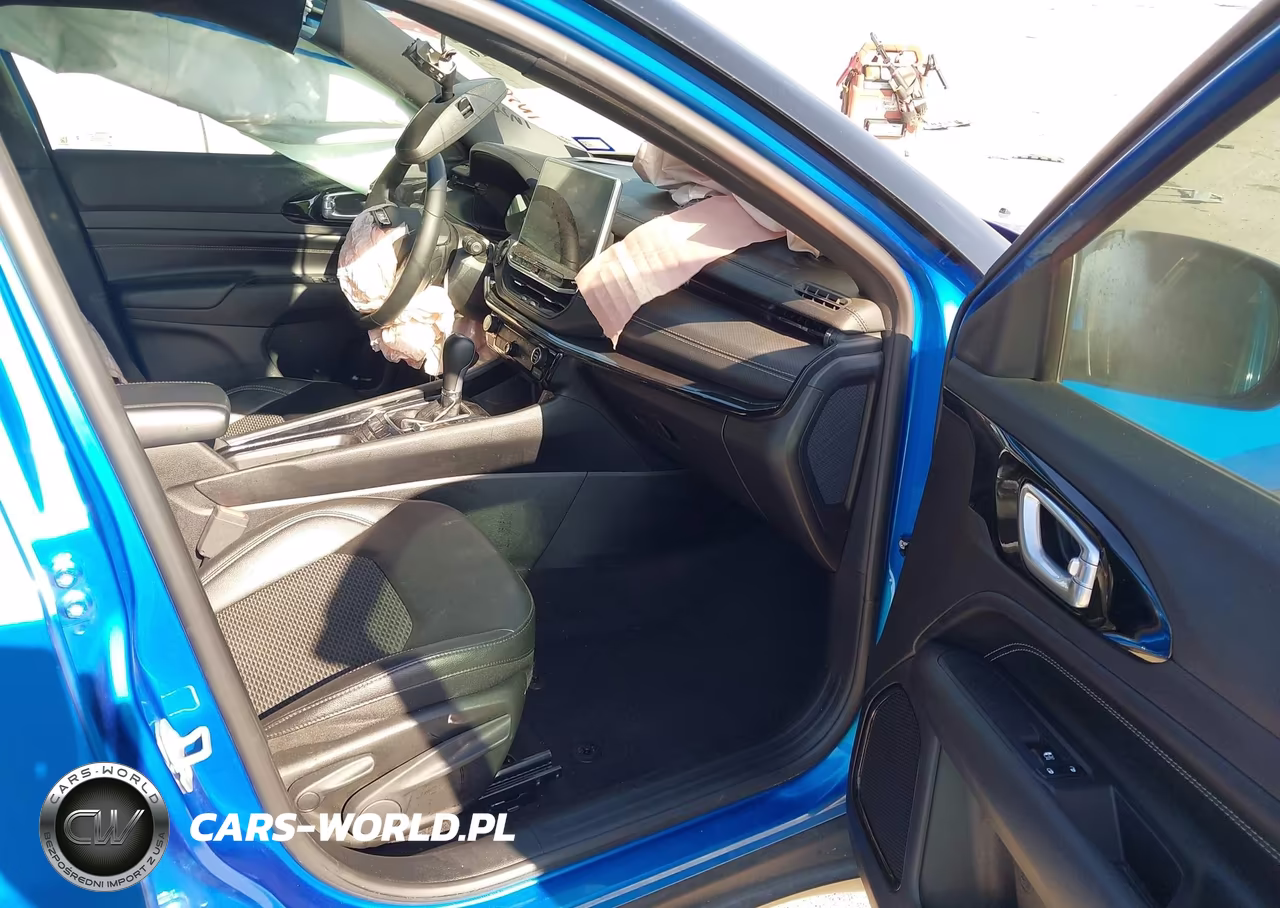 2024 Jeep Compass Latitude 4X4 VIN:3C4NJDBN3RT169920 - 5