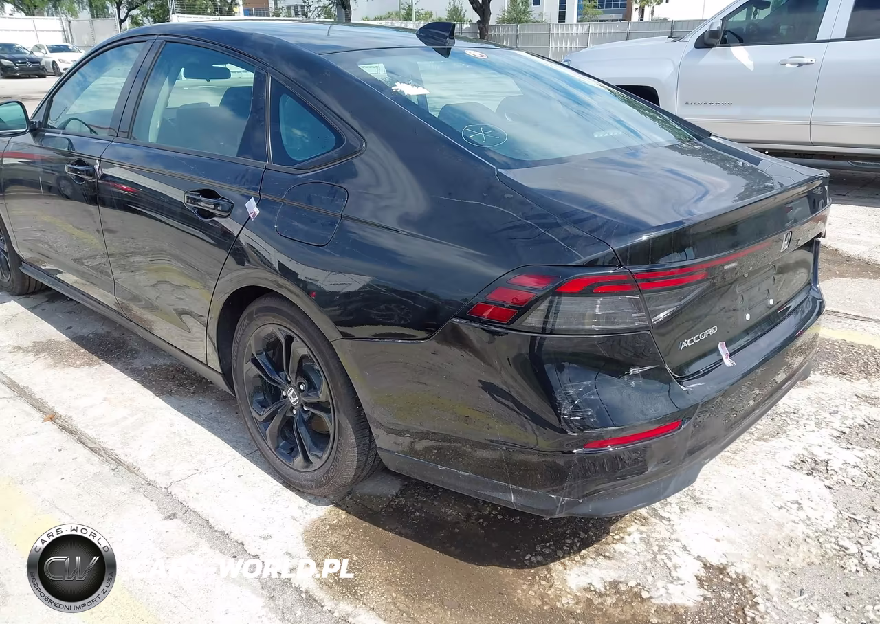 2025 Honda Accord Se VIN:1HGCY1F45SA091254 - 17