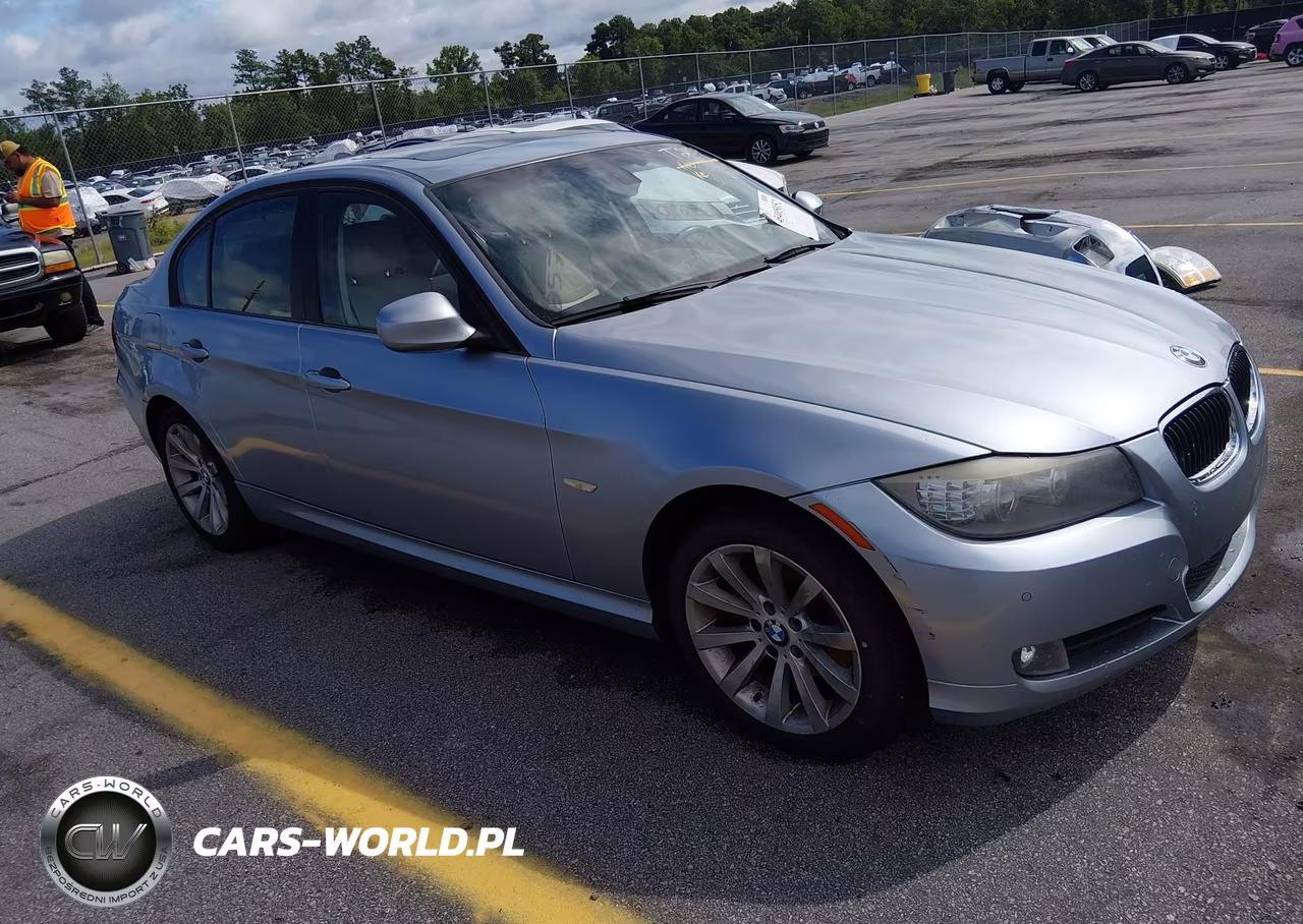 2011 BMW 328I – zdjęcie 1 z 11