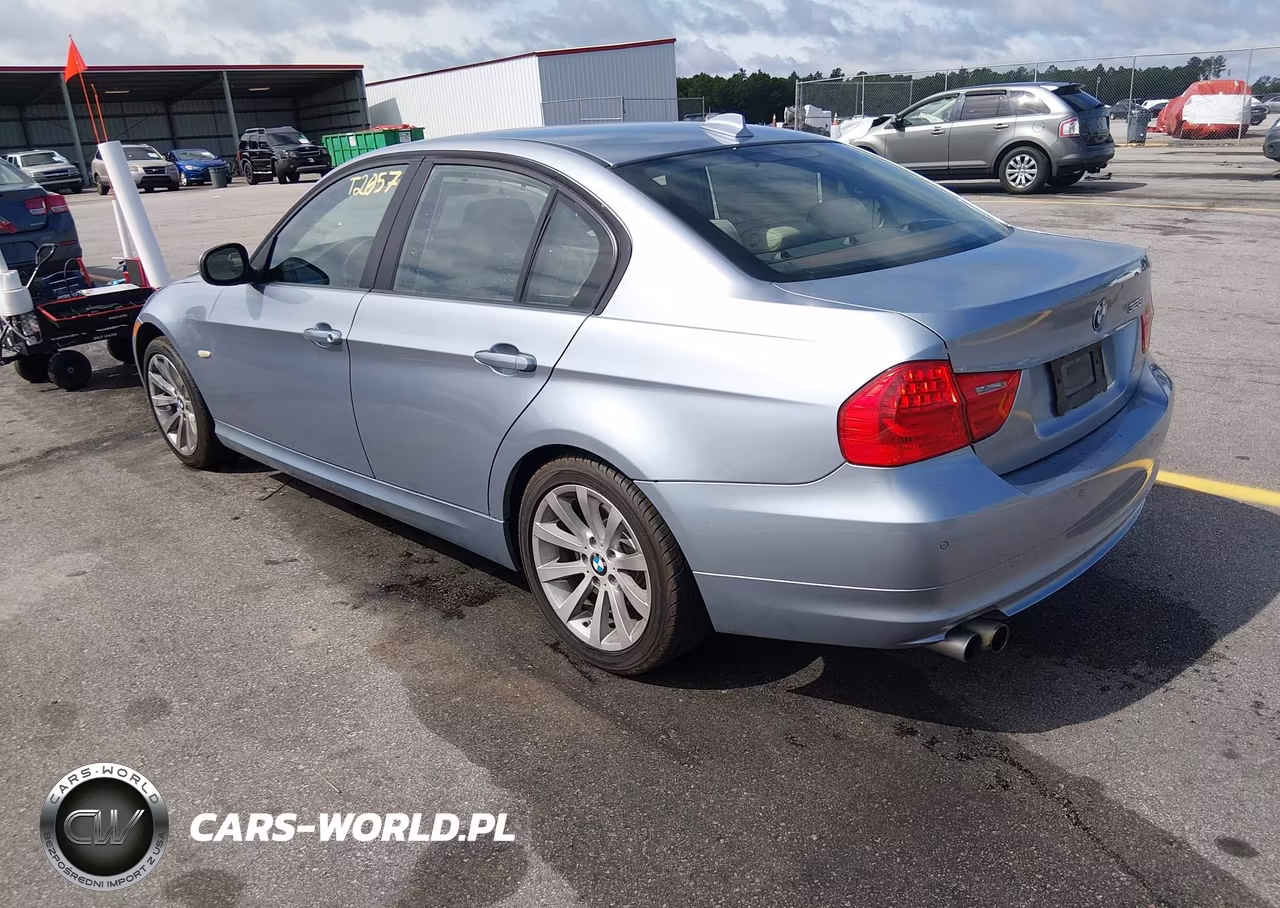 2011 BMW 328I VIN:WBAPH7C52BA802065 - 3