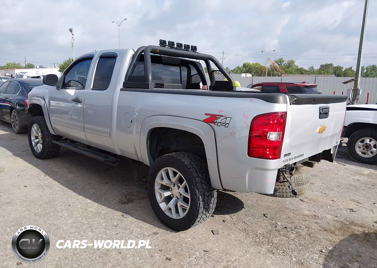 2012 Chevrolet Silverado 1500 Lt VIN:1GCRKSE70CZ232763 - 3