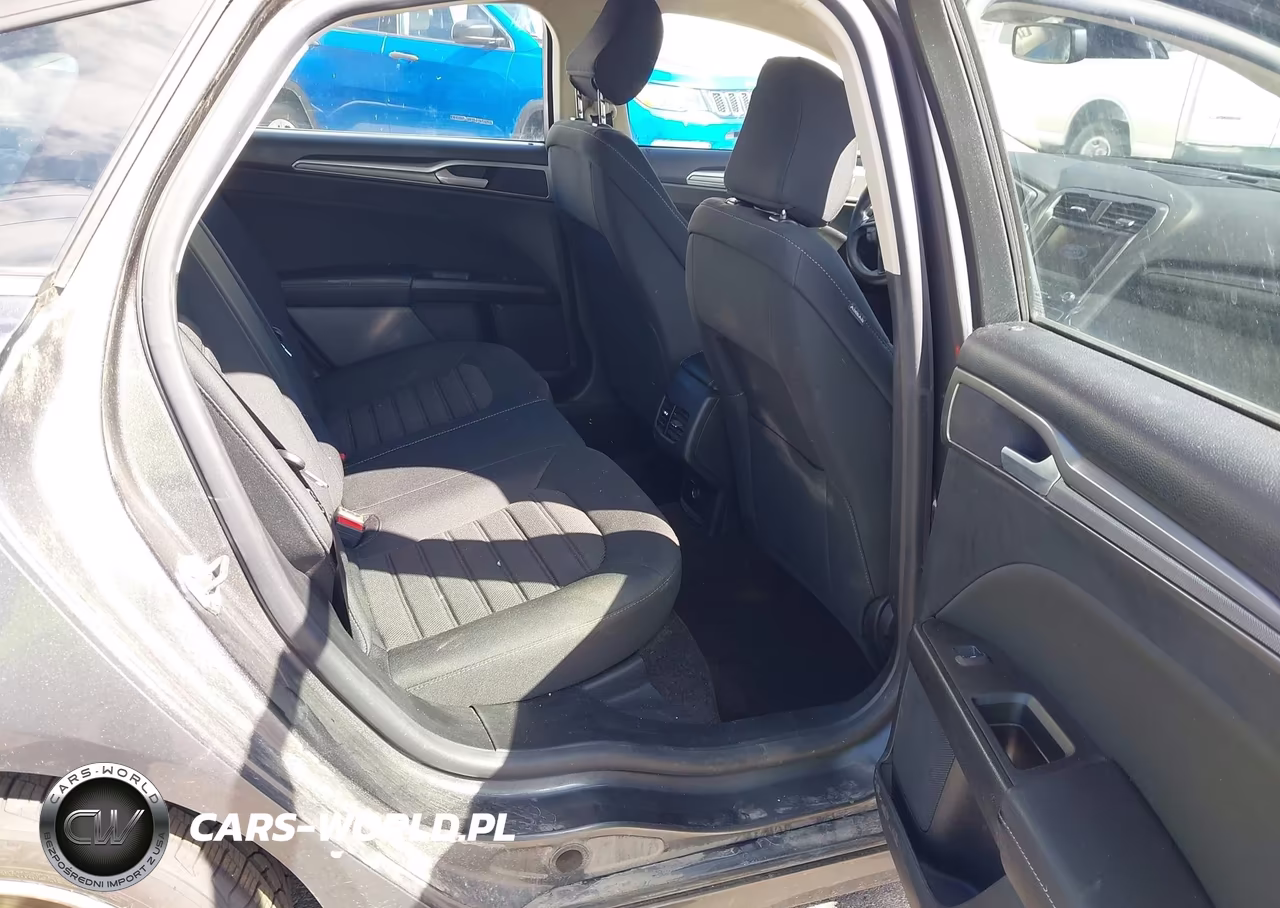 2020 Ford Fusion Hybrid Se VIN:3FA6P0LU4LR244944 - 8