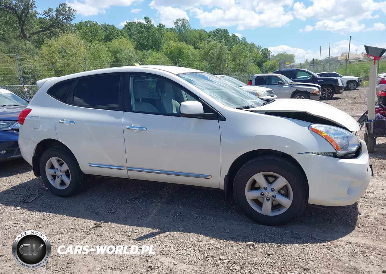 2013 Nissan Rogue S VIN:JN8AS5MT3DW004664 - 13