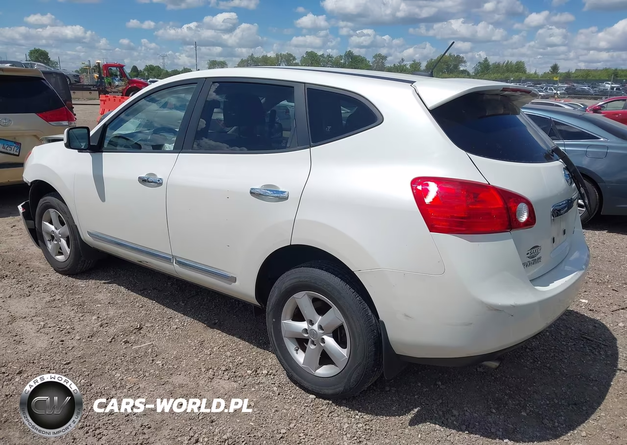 2013 Nissan Rogue S VIN:JN8AS5MT3DW004664 - 3