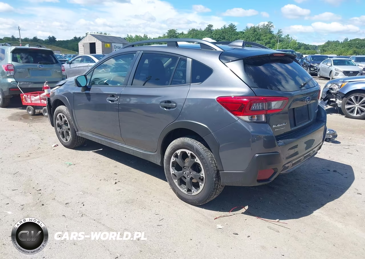 2023 Subaru Crosstrek Premium VIN:JF2GTAPCXP8209366 - 3