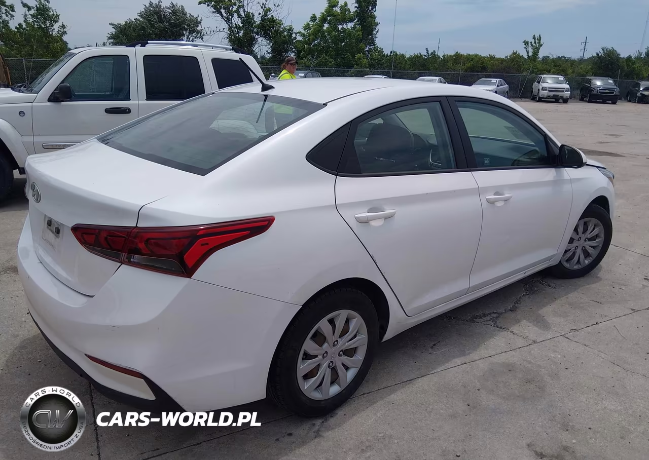 2021 Hyundai Accent Se VIN:3KPC24A60ME148759 - 4