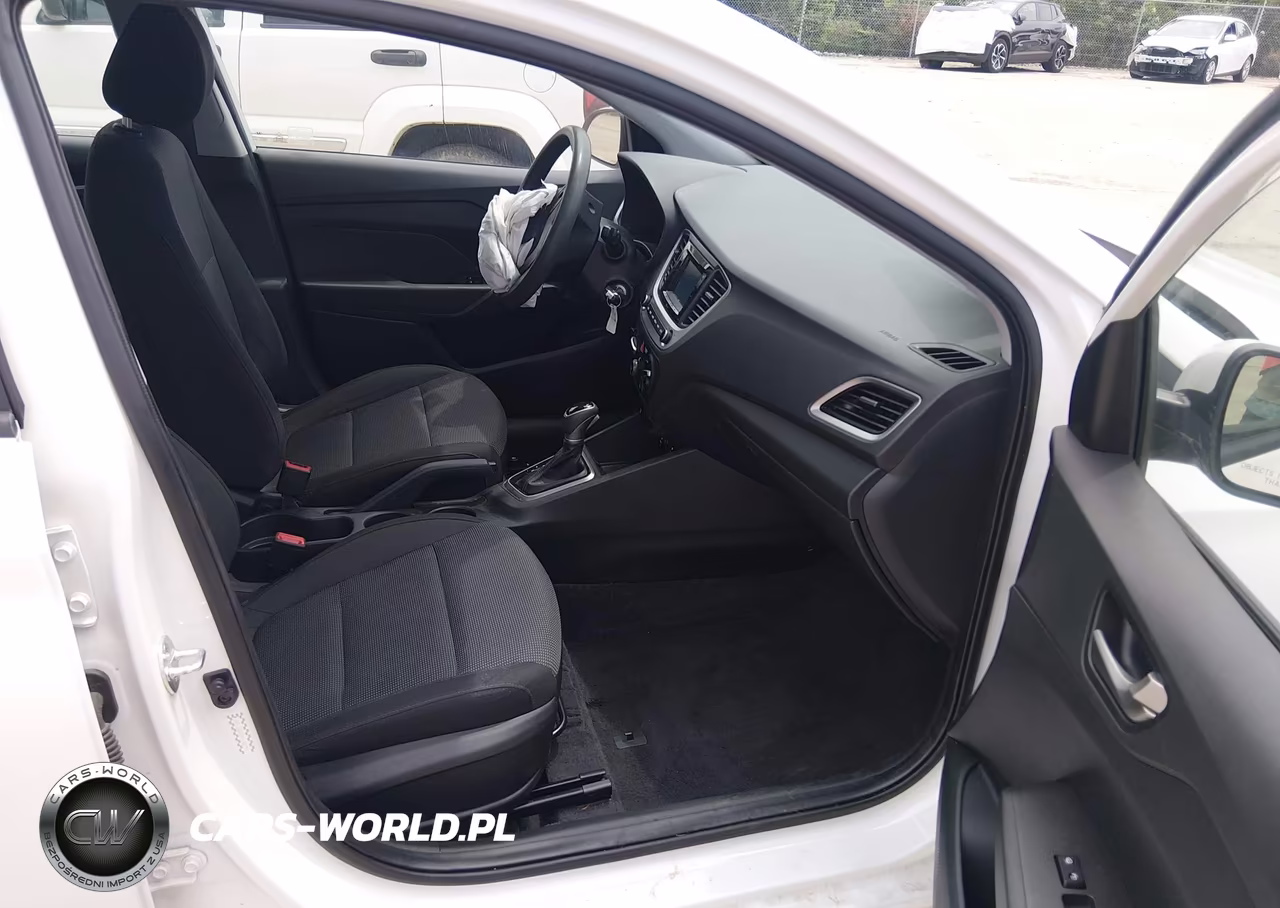 2021 Hyundai Accent Se VIN:3KPC24A60ME148759 - 5