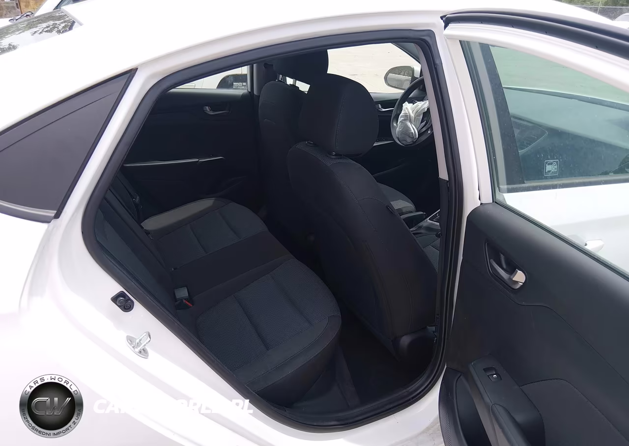 2021 Hyundai Accent Se VIN:3KPC24A60ME148759 - 8