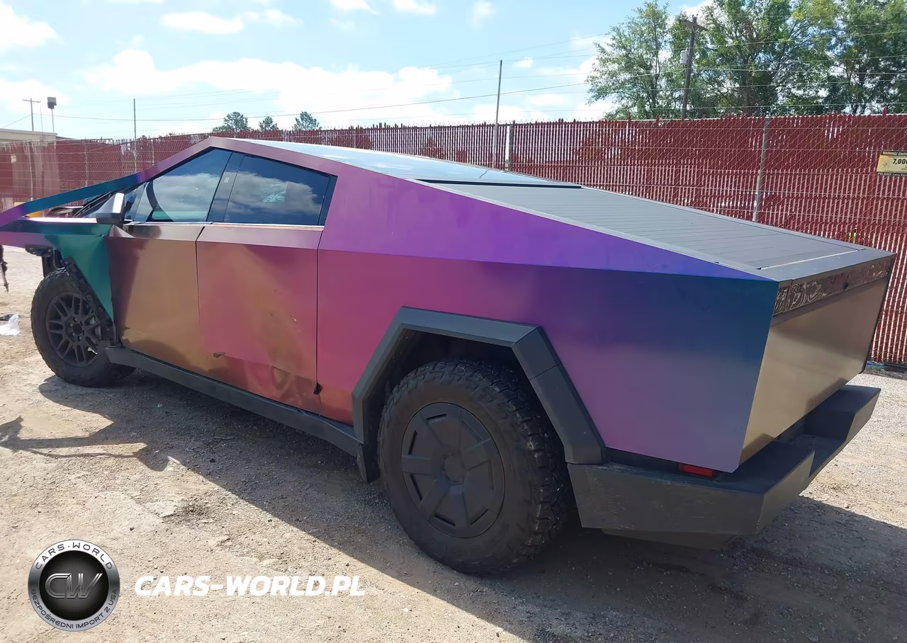 2024 Tesla Cybertruck All-Wheel Drive VIN:7G2CEHED1RA029704 - 3