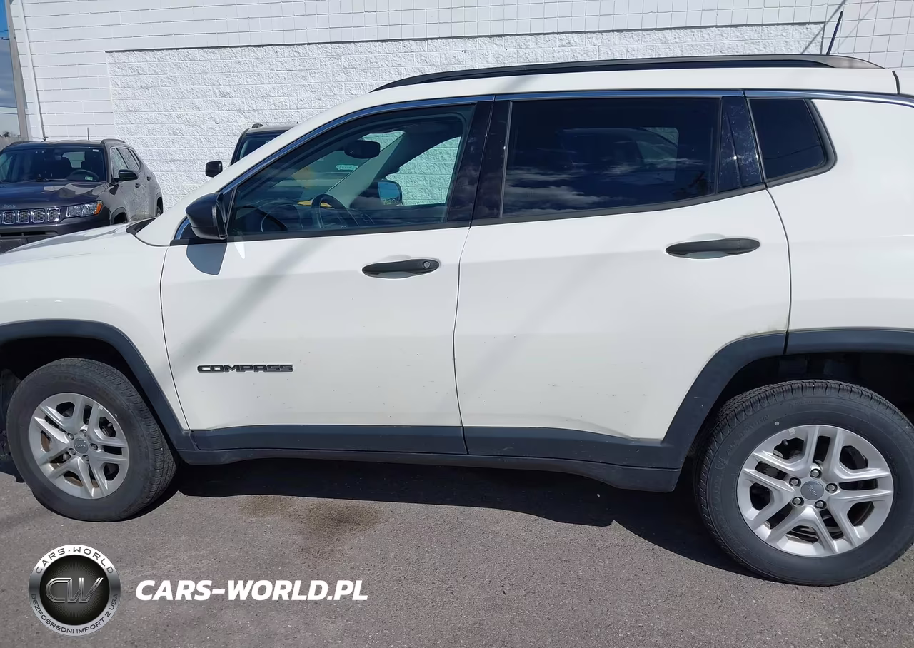 2019 Jeep Compass Sport 4X4 VIN:3C4NJDAB8KT619591 - 14
