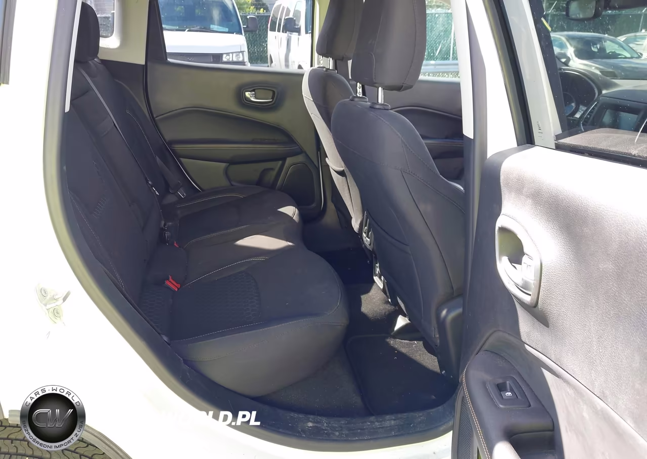 2019 Jeep Compass Sport 4X4 VIN:3C4NJDAB8KT619591 - 8