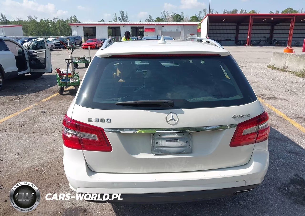 2011 Mercedes-Benz E 350 4Matic VIN:WDDHH8HB1BA275170 - 17