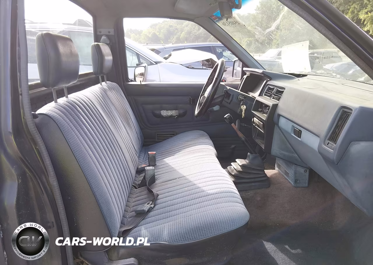 1991 Nissan Truck Short Wheelbase VIN:1N6SD11S1MC425747 - 8