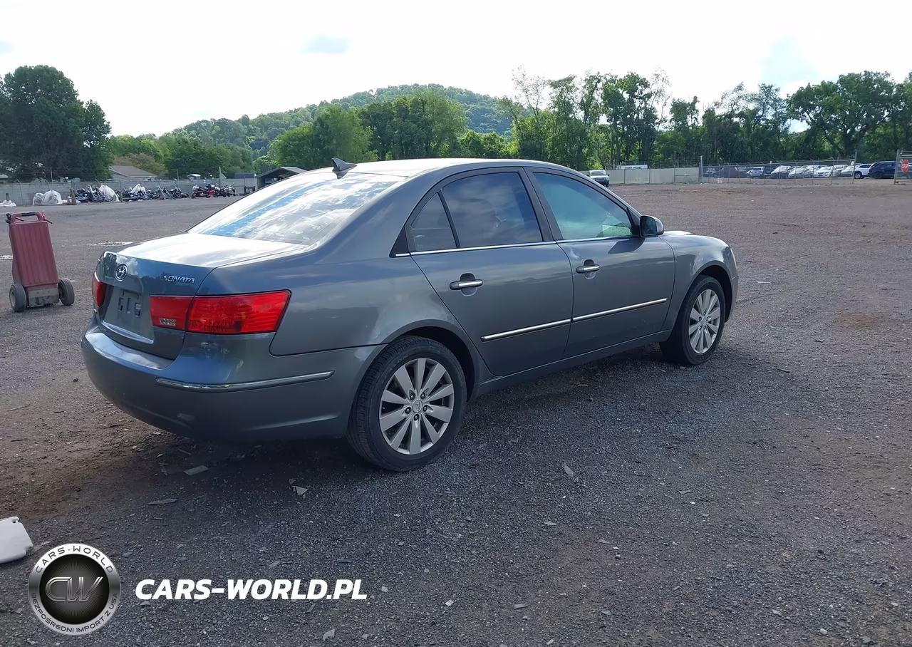 2009 Hyundai Sonata Limited VIN:5NPEU46CX9H445218 - 4