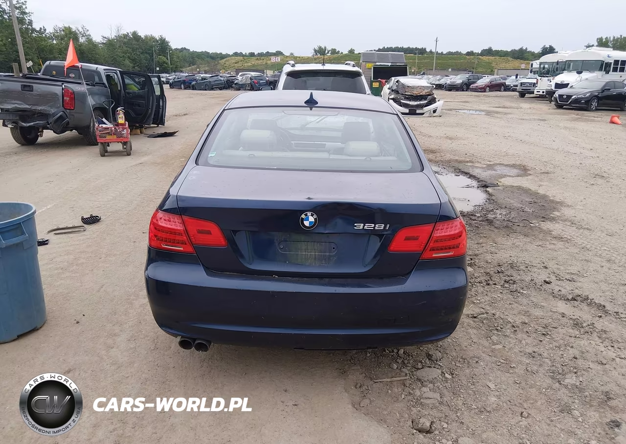 2011 BMW 328I VIN:WBAKE3C58BE557485 - 17