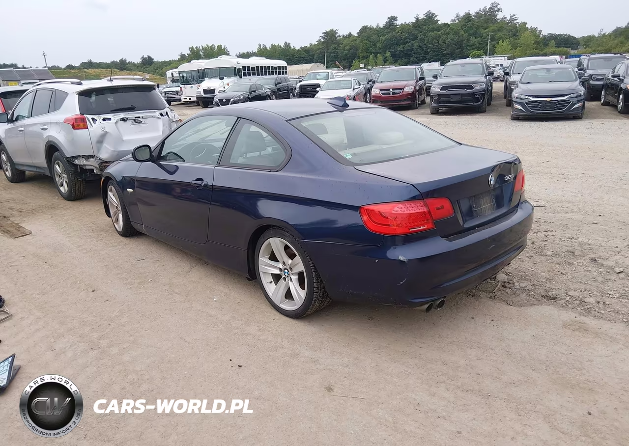 2011 BMW 328I VIN:WBAKE3C58BE557485 - 3