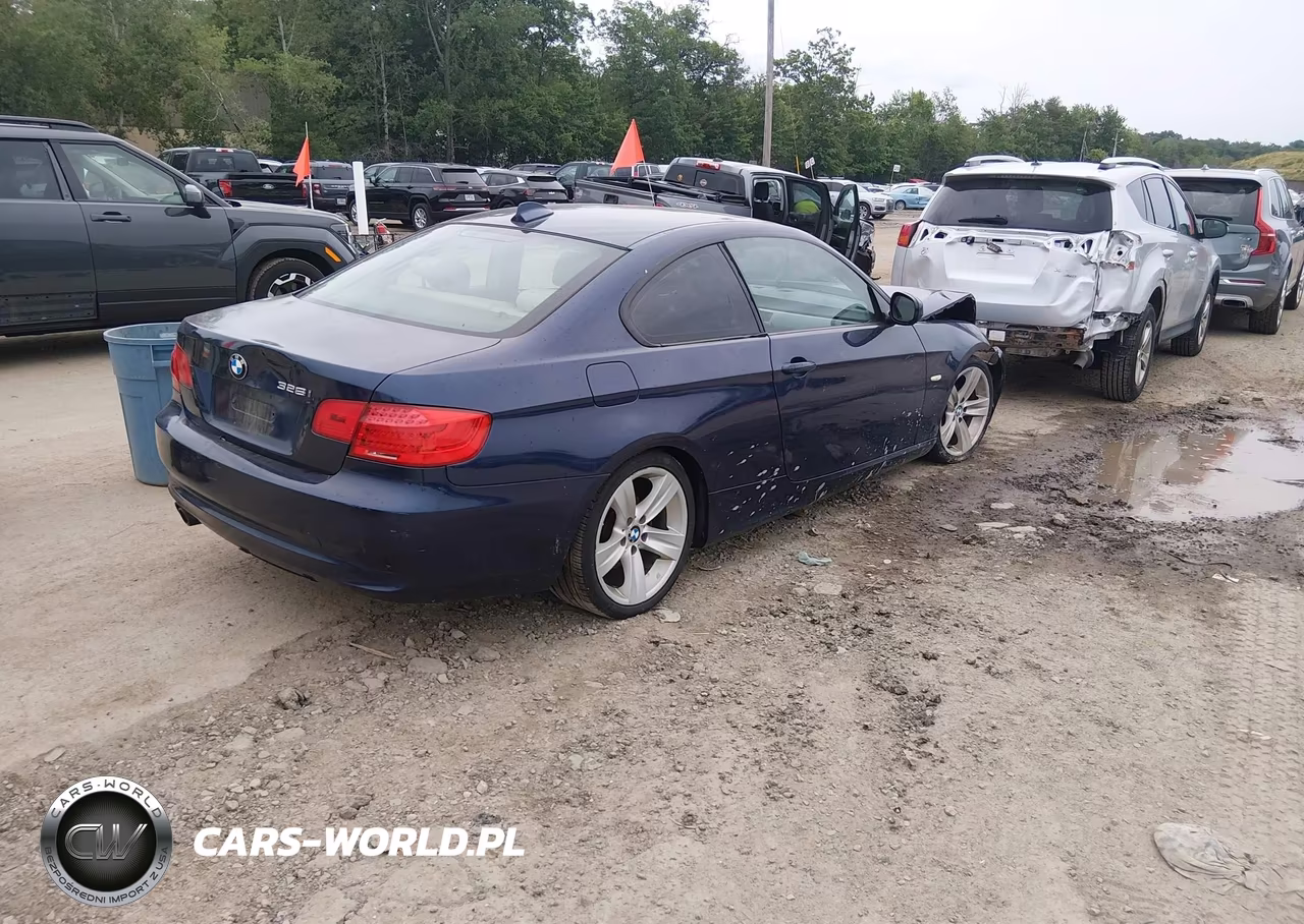 2011 BMW 328I VIN:WBAKE3C58BE557485 - 4