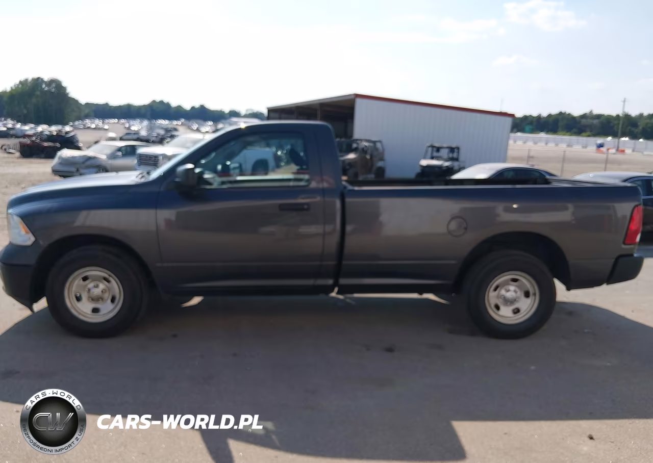 2019 Ram 1500 Classic Tradesman 4X2 8' Box VIN:3C6JR6DG8KG503995 - 14