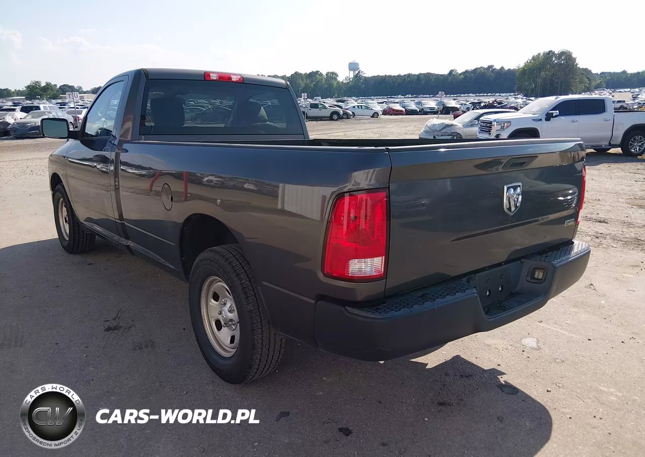 2019 Ram 1500 Classic Tradesman 4X2 8' Box VIN:3C6JR6DG8KG503995 - 3