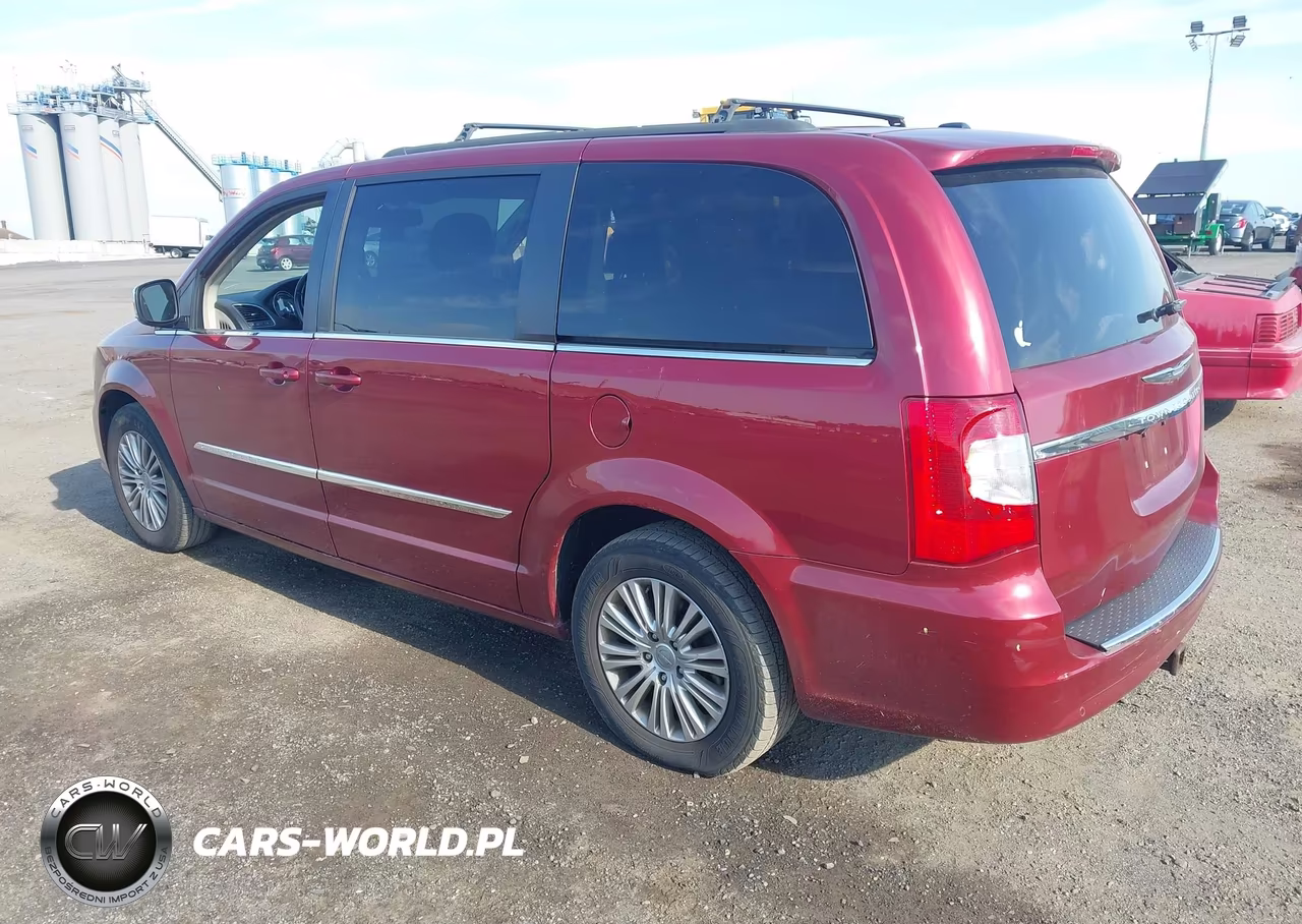 2013 Chrysler Town & Country Touring-L VIN:2C4RC1CG1DR647080 - 3