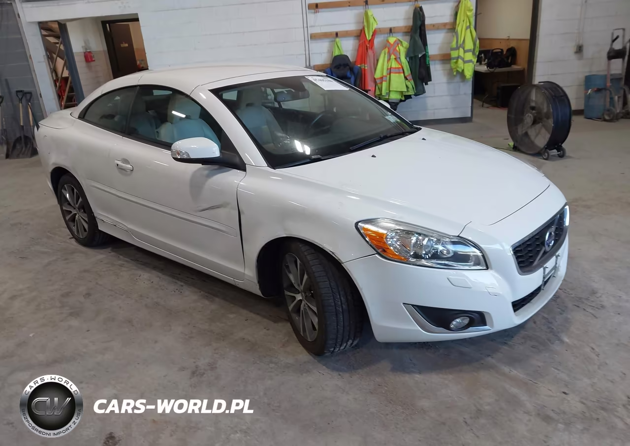 2013 Volvo C70 T5