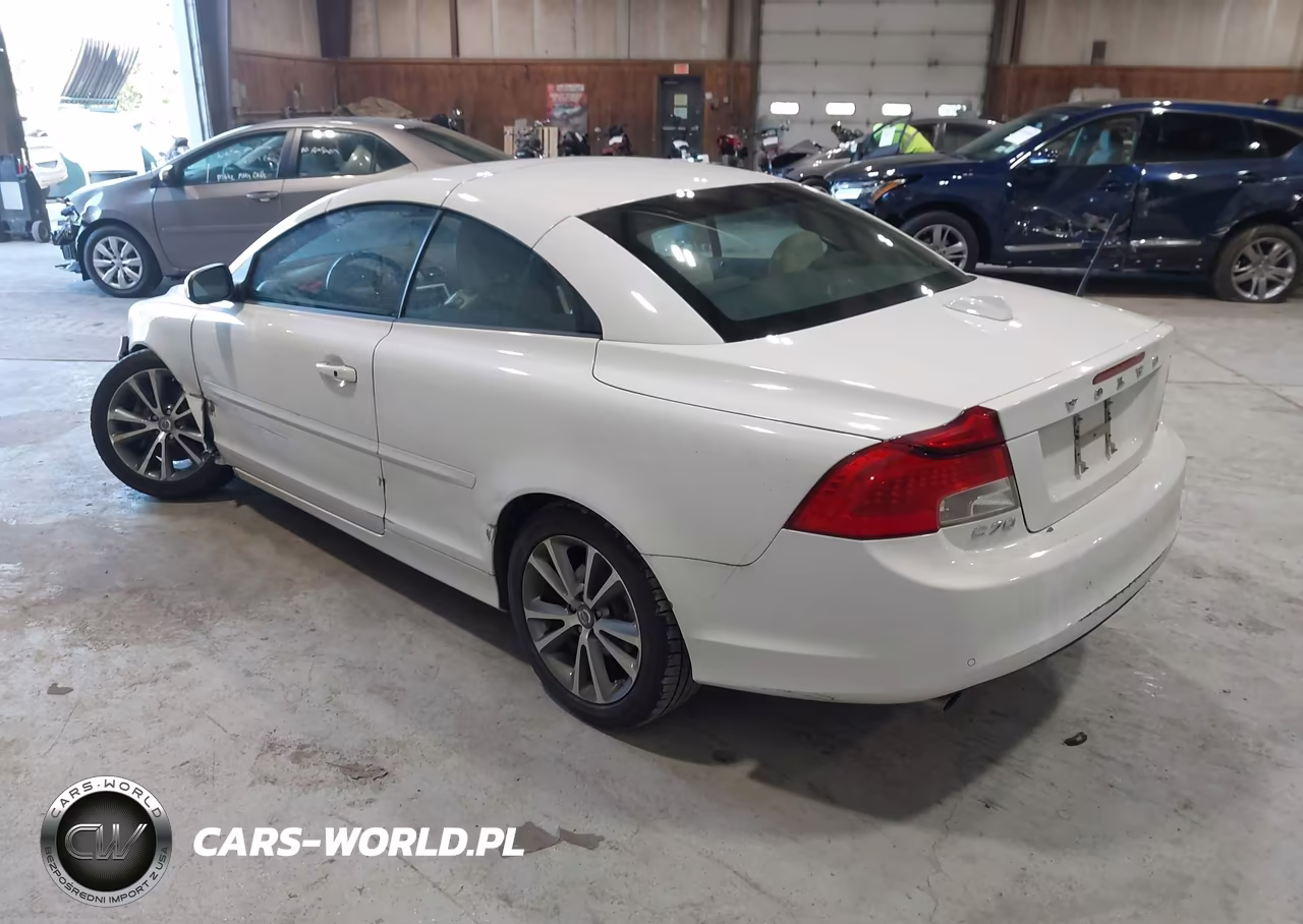 2013 Volvo C70 T5 VIN:YV1672MCXDJ144123 - 3