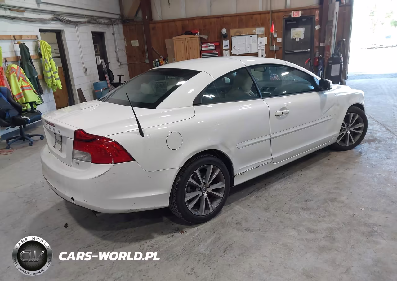 2013 Volvo C70 T5 VIN:YV1672MCXDJ144123 - 4