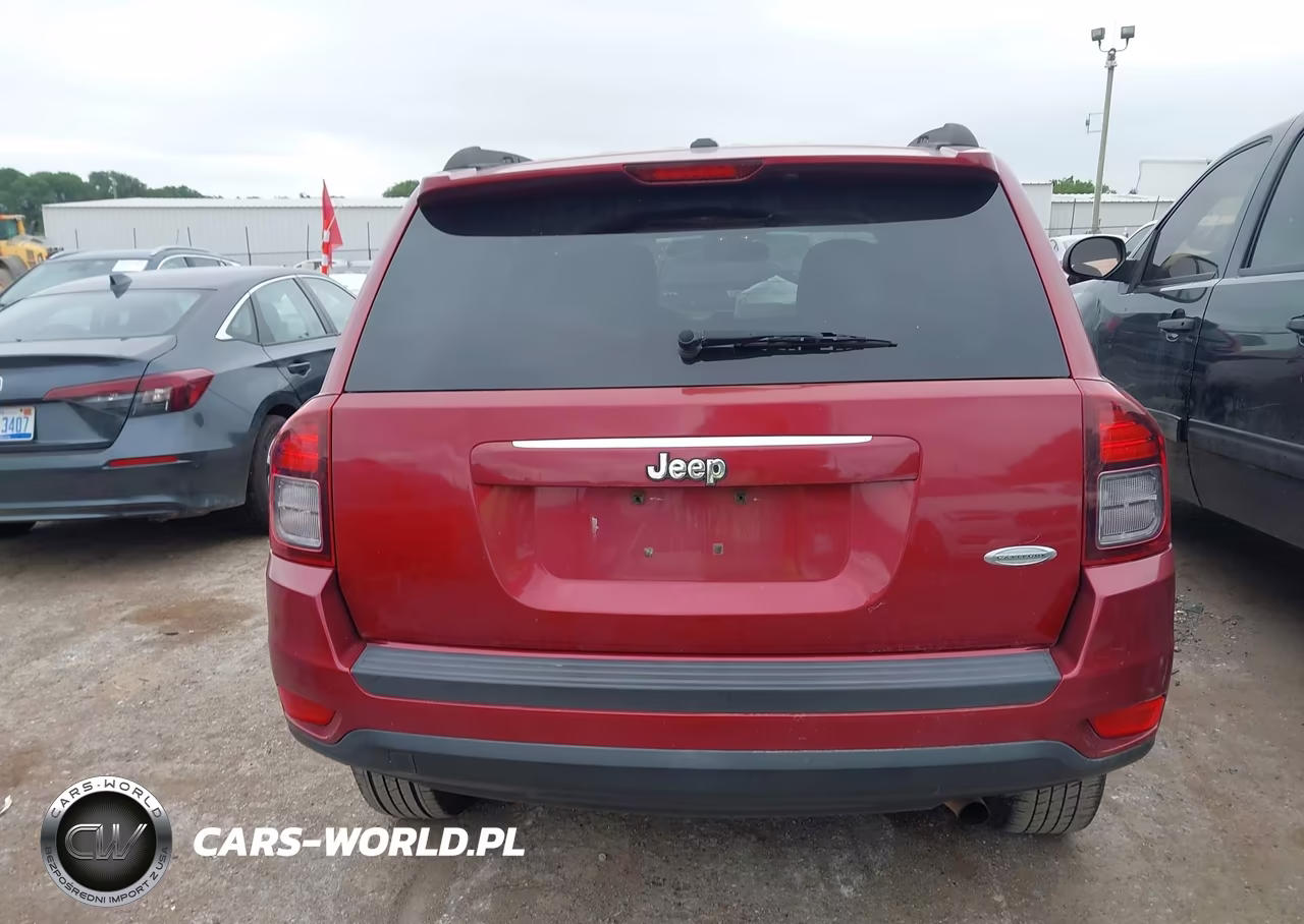 2014 Jeep Compass Latitude VIN:1C4NJCEB8ED618682 - 16