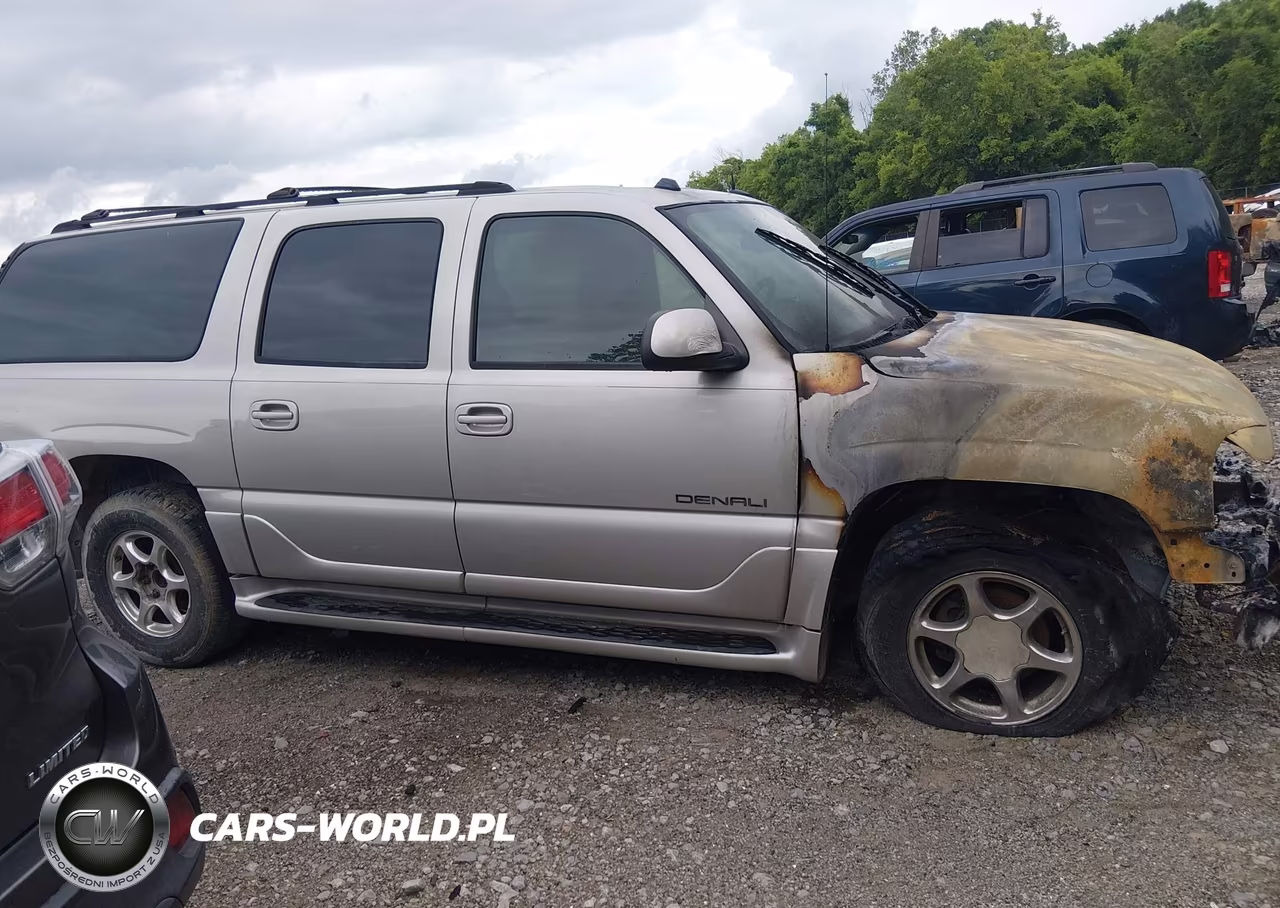 2004 GMC Yukon Xl 1500 Denali VIN:1GKFK66U94J142708 - 13