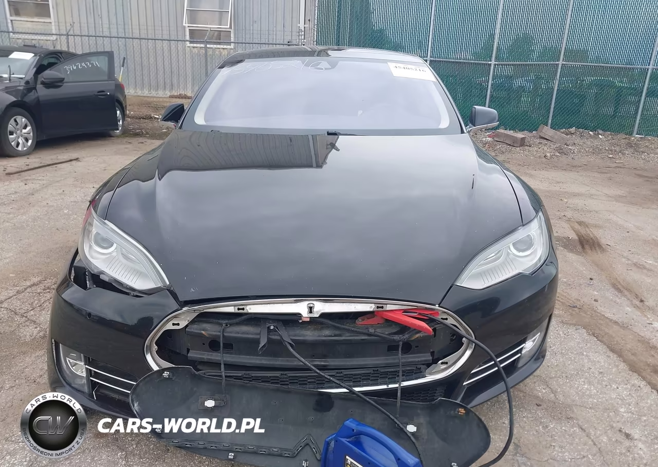 2015 Tesla Model S 70D-85D-P85D VIN:5YJSA1E28FF103716 - 11